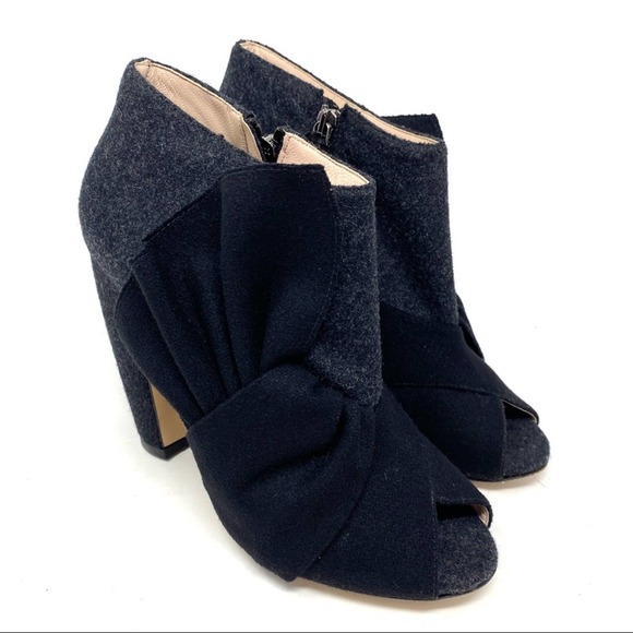 Mui Mui Black Grey Felt Peep Toe Banana Heel Ankle Booties - Picture 6 of 9